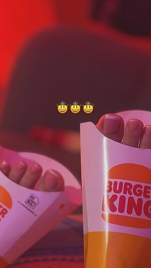 Yağmur Dağdeviren leaked photo #3