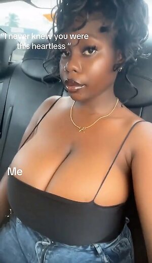 Yanah Nude Leaked Photo #2