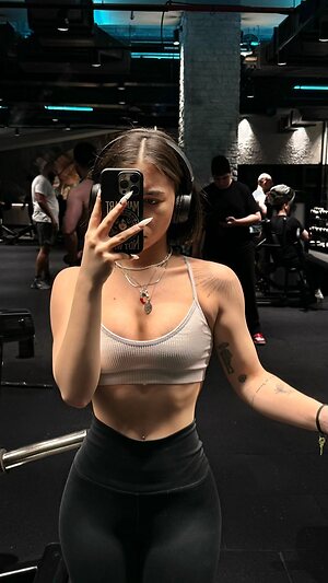 Yaren Sert leaked photo #23
