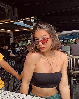 Yaren Sert leaked photo #27