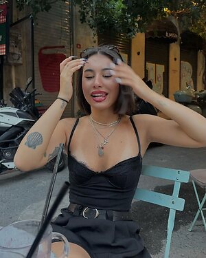 Yaren Sert leaked photo #32