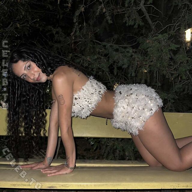 Yasemin Elda leaked photos