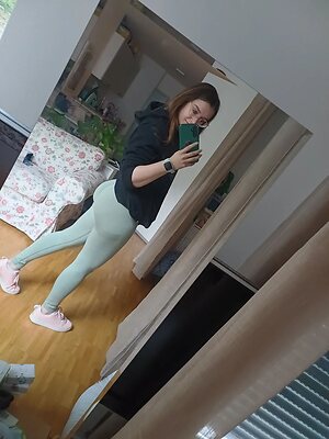 Yasemin Nude Leaked Photo #2