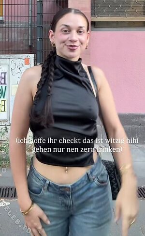 Yasmin Denize photo