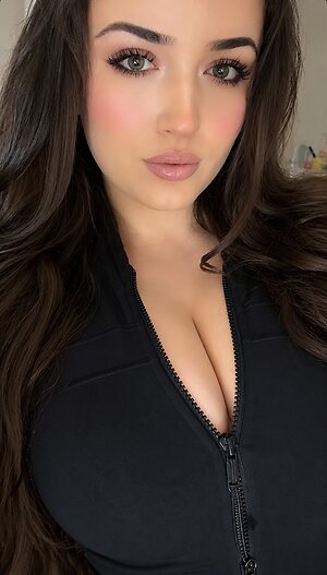 Yasmin Zbari