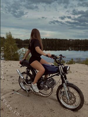 Yasmincvr Nude Leaked Photo #5