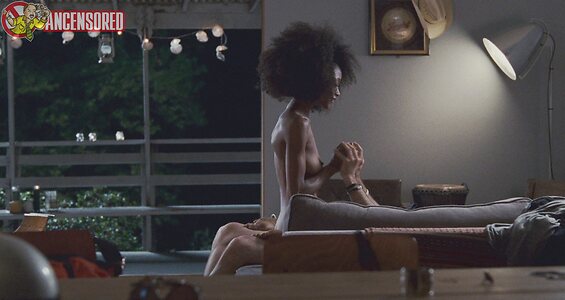 Yaya Dacosta leaked photo #11