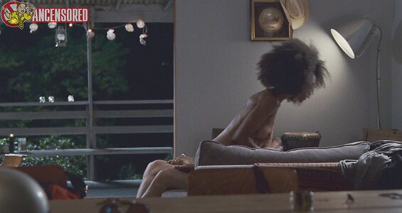 Yaya Dacosta leaked photo #12