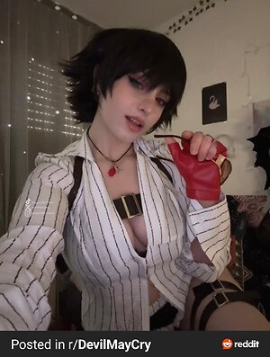 yeahhwnana leaked photo #2