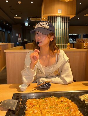 Yeji leaked photo #8