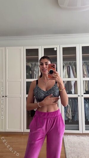 Yeliz Koc Nude Leaked Photo #5