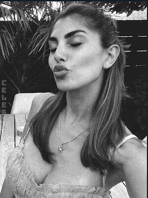Yeliz Koc photo