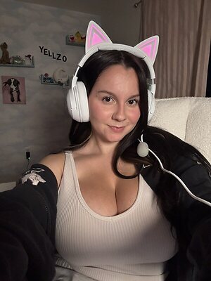 yellz0 leaked photo #656