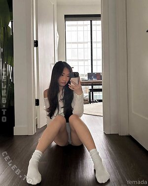 Yemada Nude Leaked Photo #22