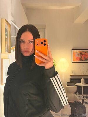 YesJulz leaked photo #81