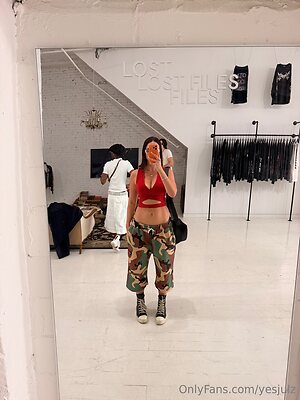 YesJulz leaked photo #137