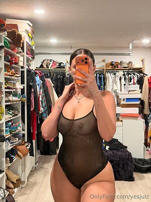 YesJulz leaked photo #149