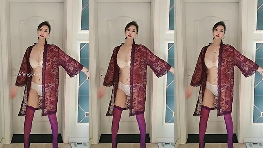 yingxiu.xyz leaked photo #23