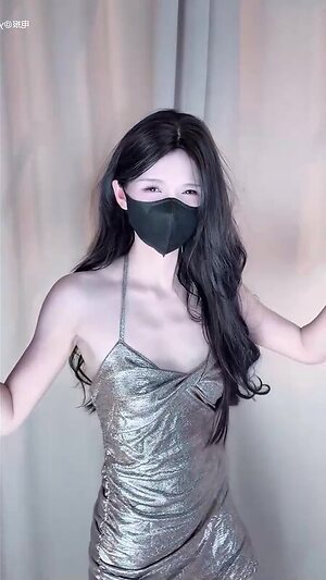 yingxiu.xyz leaked photo #189