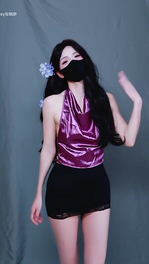 yingxiu.xyz leaked photo #198