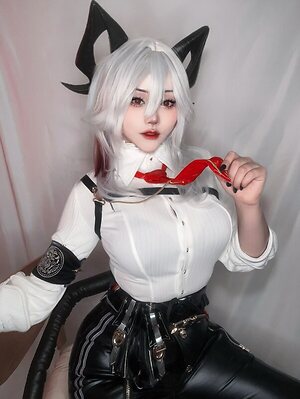yinniie0 leaked photo #9