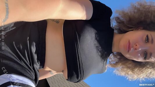 Yololary Nude Leaked Photo #37