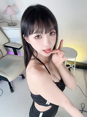 yomicoskr leaked photo #49
