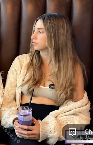 Yonca Nude Leaked Photo #7