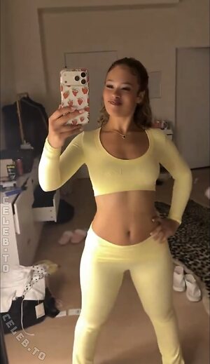 Yonna Jay Nude Leaked Photo #14