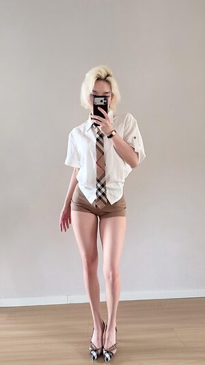 Yoona leaked photo #13