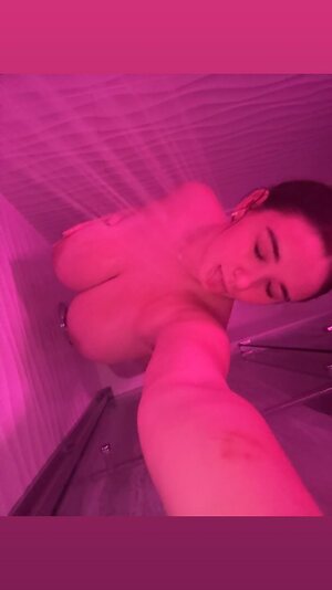 youlovemylive leaked photo #3