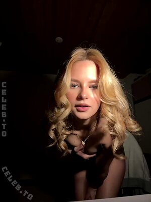 YoungGermanKiki18 leaked photo #11