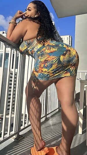 YoungGriselda leaked photo #13