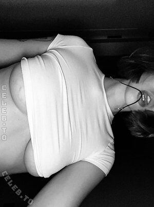 yourbogdasha leaked photo #33