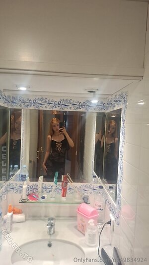 Yourgirl_Romy Nude Leaked Photo #15