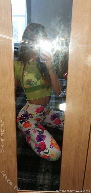 YourLittleMaya Nude Leaked Photo #2