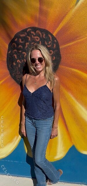 Yourmommylu Nude Leaked Photo #64