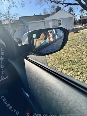 yournaughtymomhope Nude Leaked Photo #26