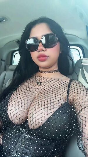 yourstrulyjazzz leaked photos