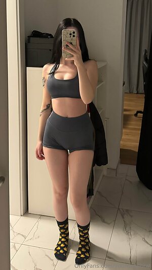 yourusedbrat leaked photo #27
