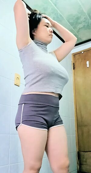 YouTube Finds Nude Leaked Photo #30