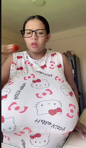 YouTube Finds Nude Leaked Photo #47
