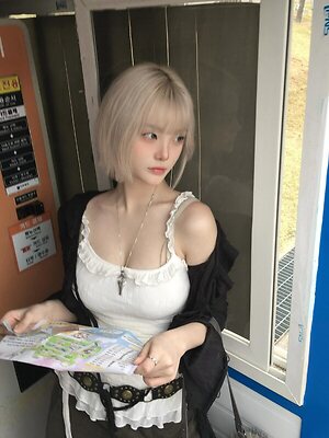 y._.sc leaked photo #9