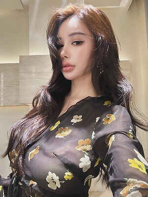 Yuan Sayuki leaked photo #6
