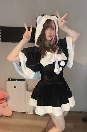 Yui Hiiragi leaked photo #10