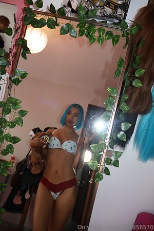 Yuitenaa leaked photo #17