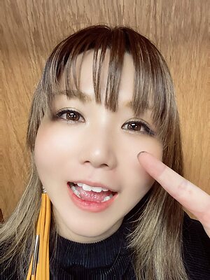 Yuka Sakazaki leaked photo #28