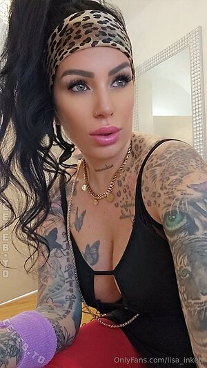Yulz_inked Nude Leaked Photo #4