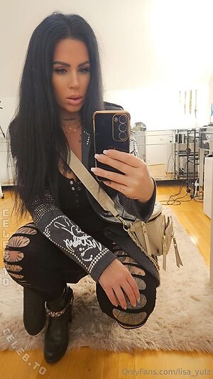 Yulz_inked Nude Leaked Photo #51