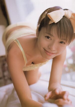 Yumiko Shaku leaked photo #13